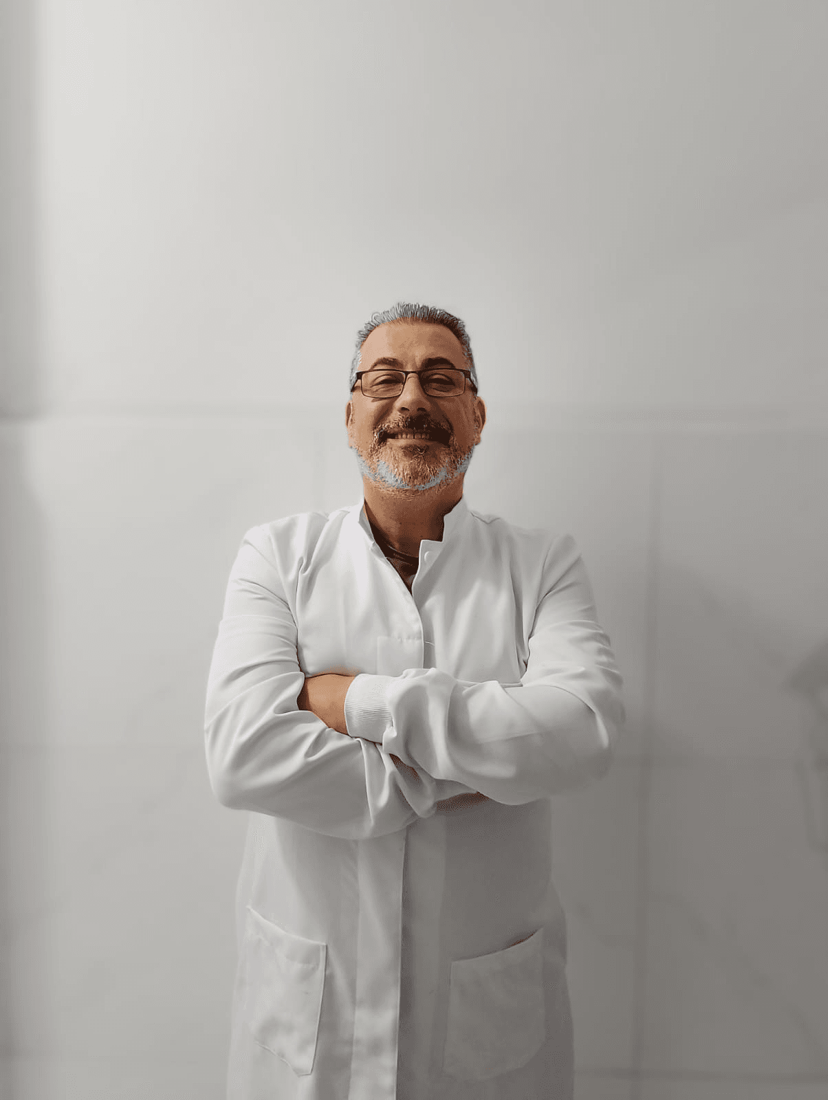 Dr. Carlos Alberto Mundim Junior — SanClá Curitiba